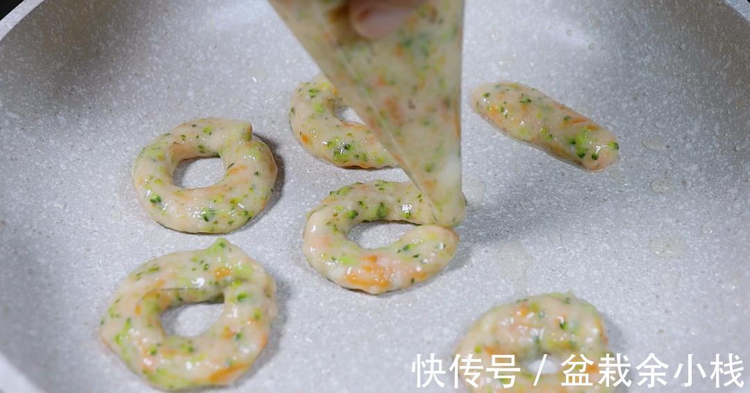 宝妈|比牛奶还补钙,比薯条还好吃,出锅就光盘,专治光吃不长个的宝宝