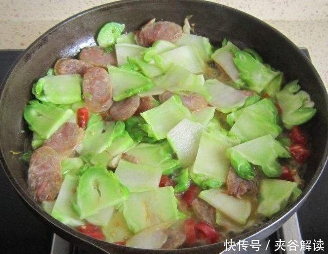 它是天然“泻药菜”，每天炒一盘，血管好，嘴巴不臭，瘦成2位数