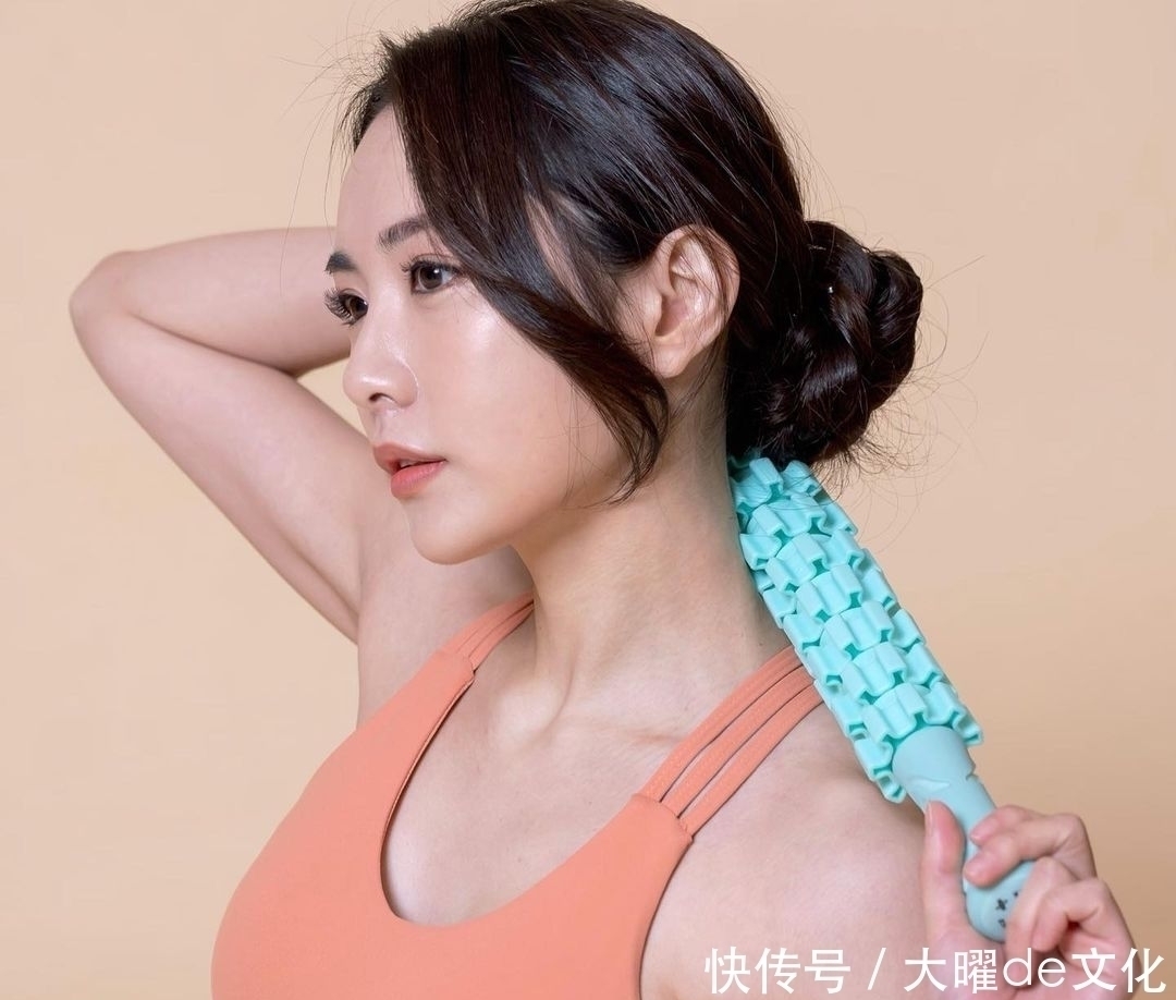 普拉提|“颜杀”甜美女教练,40岁了皮肤紧致,身材完美,是怎么做到的