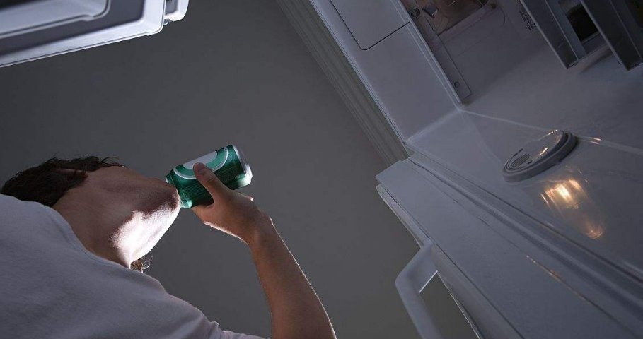 君君|9岁男童险成重度脑瘫医生这东西一口都别给孩子沾,危害太大