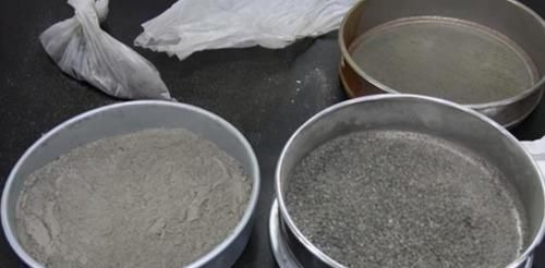 不锈钢锅变黑千万别用钢丝球刷！学会这5招，锅底焕然一新！