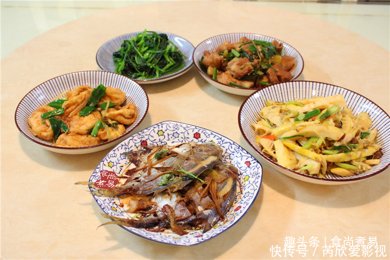 午餐|午餐,老妈做了五菜一汤,最近餐桌常见此菜,比饭店吃还舒服