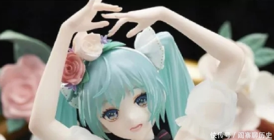 动漫|初音未来惊现绝美手办,看到这双红绳“阴阳腿”,网友:owsl