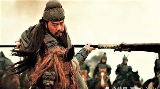 张郃|张辽连文丑都打不过,怎么会被关羽吹成“武艺不在我之下”?