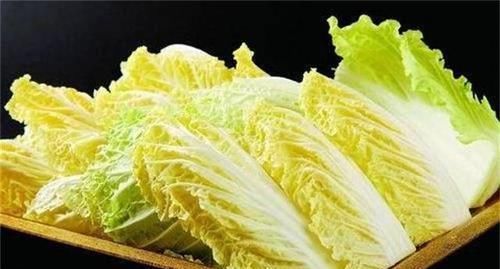 女性想要肤色好，常吃3种食物，补血和血，调经止痛，润燥滑肠