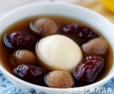 色斑|红糖加一宝，常食子宫干净了，色斑皱纹变淡了，肌肤更白皙！