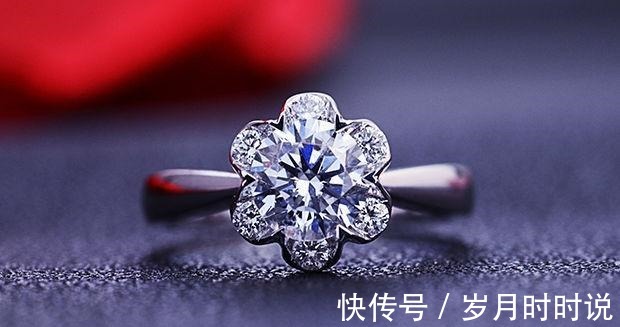 蒂芙尼 50分钻戒价格贵吗普通人能买得起吗佩戴效果怎么样!