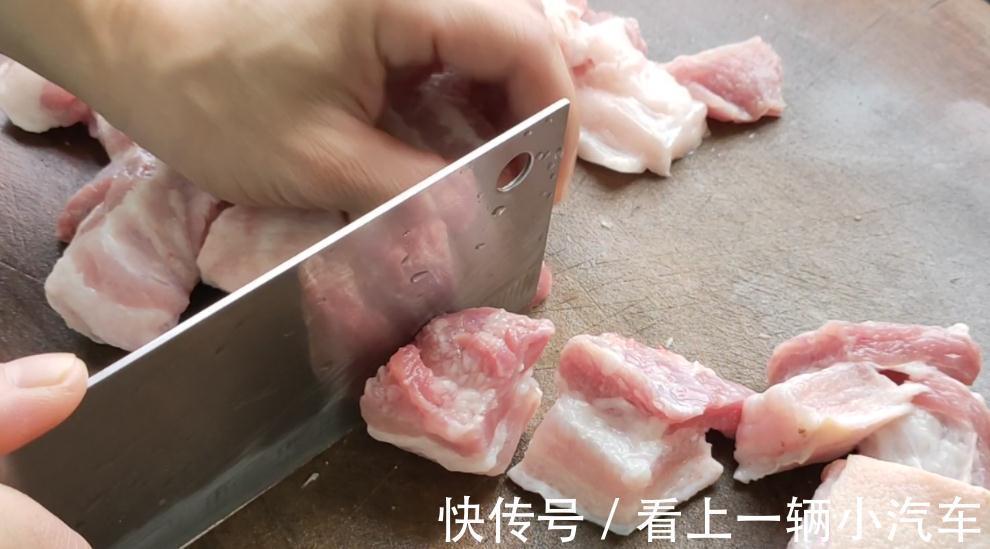 5斤猪脚天冷别白切，教你一个过瘾的吃法，香糯好吃，做法很简单