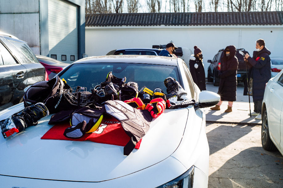 北京夢想ing隊(duì)|新華全媒+｜3600名小將！北京青少年冰球聯(lián)賽助燃冬奧熱情