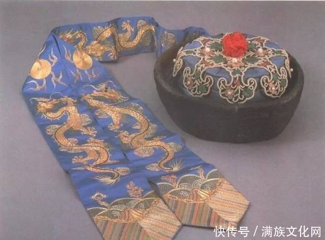 满族的传统帽子