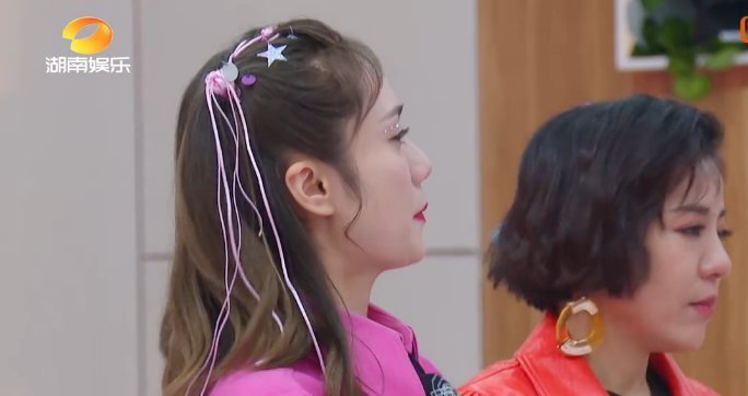 杜华|许飞首轮被淘汰,杜华当初提醒她跟张雨绮换组不无道理