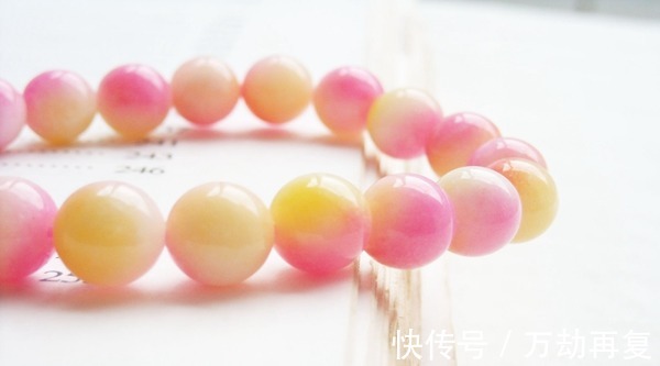 毛孔|疏通不同类型的皮肤毛孔的方式!疏通不同类型的皮肤毛孔的方式!