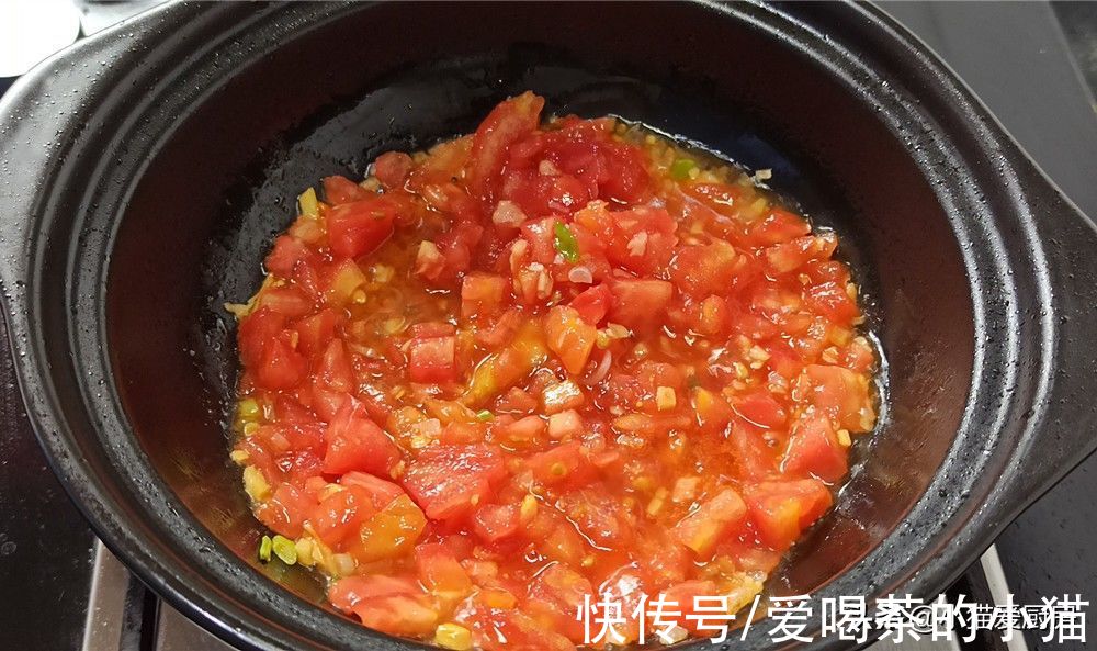 香葱葱白|教你番茄豆腐丸子做法，味道酸甜好吃，就连挑食的小孩都很喜欢