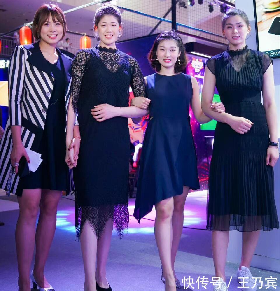 郎平|中国女排最新消息:朱婷手腕手术再次推迟!去美国的航班取消了