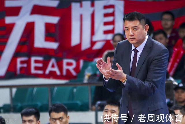 徐长锁|名人效应就是强,巩晓彬赋闲在家有人惦记,不回山东男篮去南京?