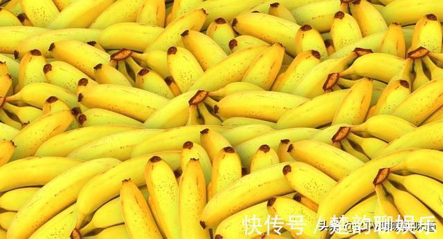 香蕉皮|香蕉这样吃,大肚子、便秘没了,皱纹少了!每天吃一根