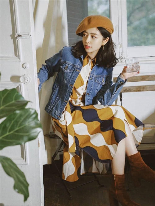 女人40以后,如果不差钱的话,春天建议买这5种外套,时髦又减龄