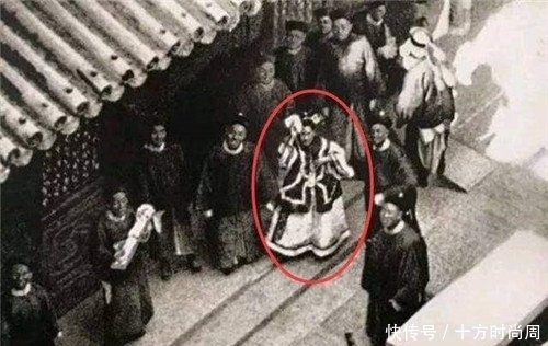 慈禧西|慈禧西逃,出宫时只带了数十人,为何没狠人“挟天子以令诸侯”?