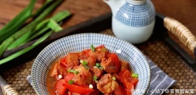 春末遇到此菜别手软,堪称植物“美白丸”,常吃晒黑的皮肤也白了