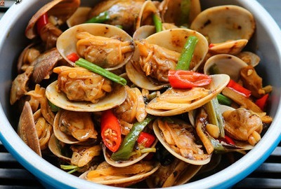 花甲吐沙别只会用盐水了,学会这招,沙子自动吐出来,干净又省事