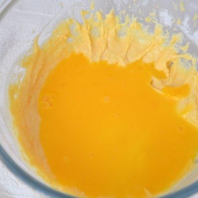 蛋糕|#蛋趣体验#南瓜戚风蛋糕的别样做法，吃过的人都喜欢