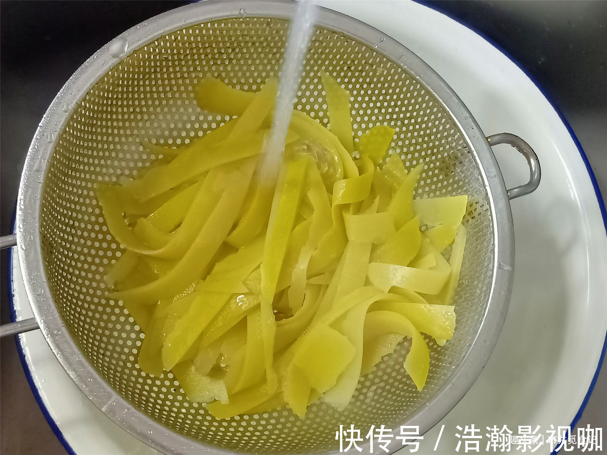 水果|这水果,果皮比果肉还宝贵,很多人当垃圾扔了,太可惜了