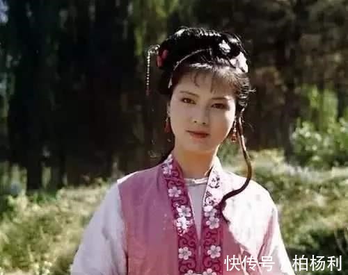 大丫鬟#红楼梦大丫鬟有钱,她们为什么不自己赎身,而是甘愿为奴呢