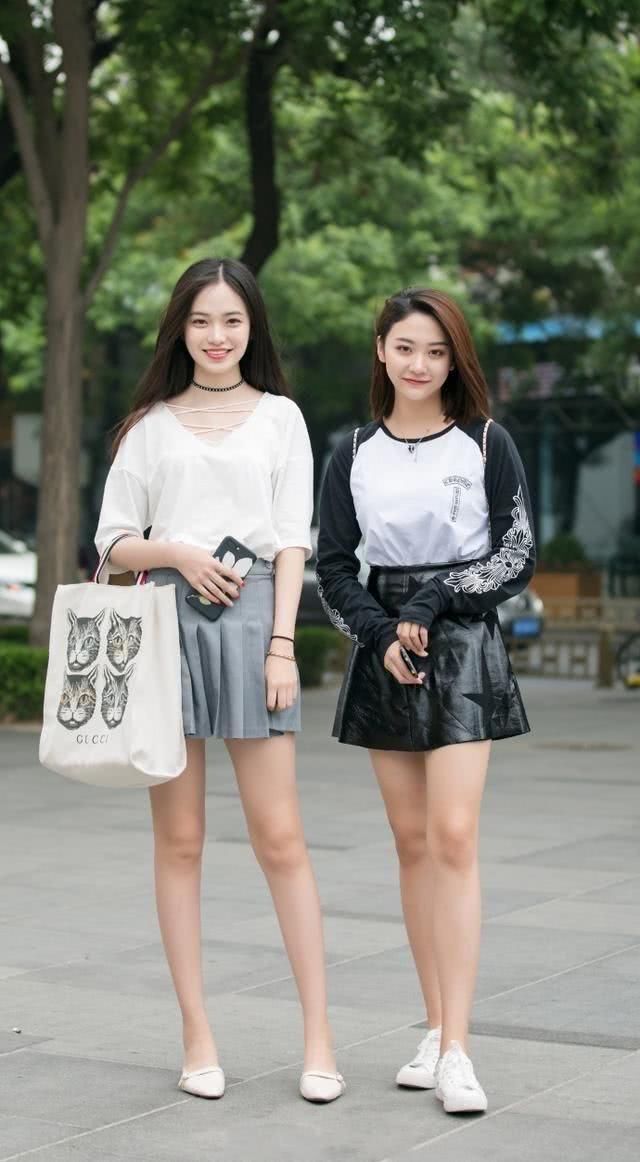 清新的裙子搭配更显窈窕身姿，也能够很好地带来淑女的感觉