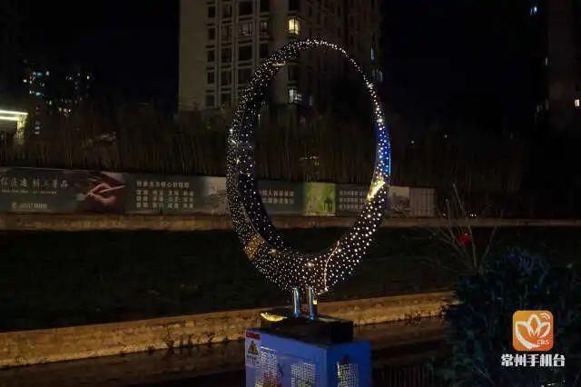 爱情主题道路走红，成为情人节热门打卡地