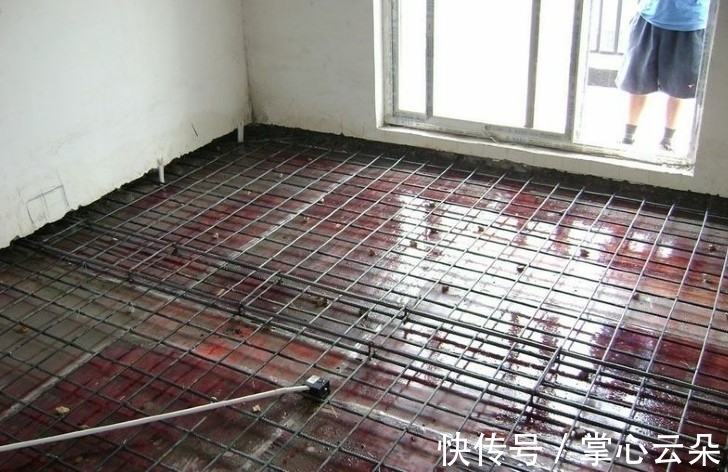 震动器|农村盖房子，怎么样才能使混凝土现浇顶不漏雨？需要注意什么？