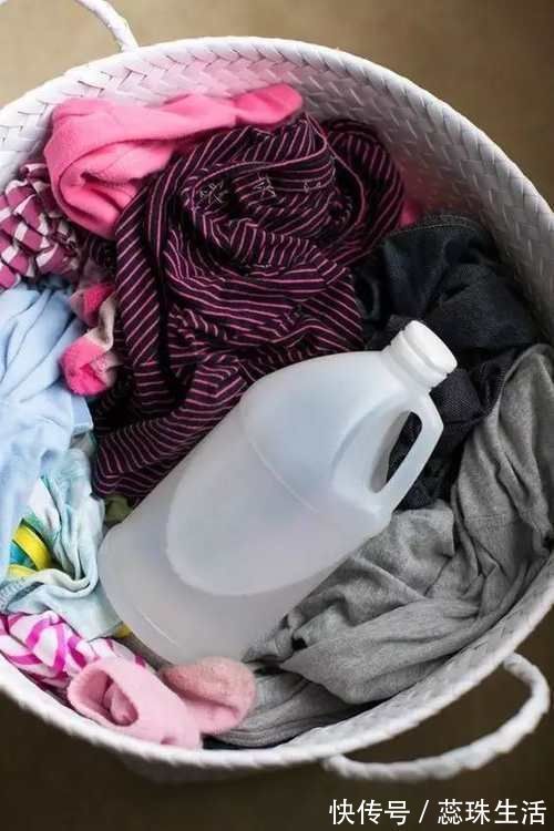 衣服不管染上什么,用这招都能洗掉,赶紧收藏