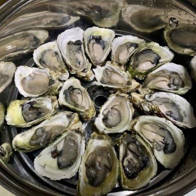 懒人最爱的蒜蓉满满的生蚝，因为它我都爱上做饭了