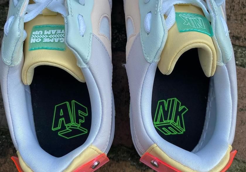 xel|全新 LPL x Nike Dunk Low 实物图曝光！