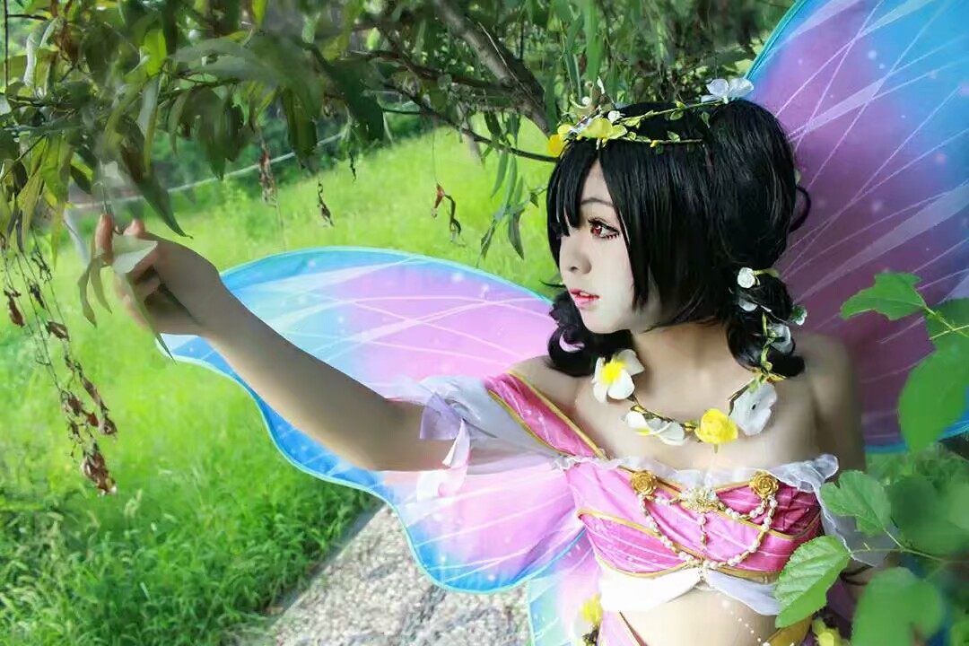 花妖觉醒妮可cosplay 好想飞起来呦，可我飞不起来