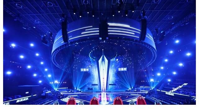 情非得已|《好聲音2021》看到那英語無倫次后，我更想念哈林了，他無可替代