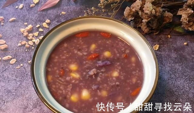 秋天|适合秋天喝的一道养生粥,健脾养胃,低脂营养又健康!