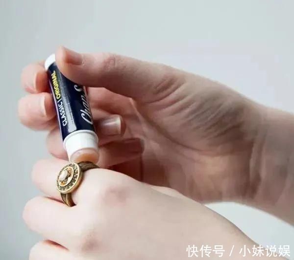 过期化妆品该如何处理扔掉的话太亏了,你要学会这样做