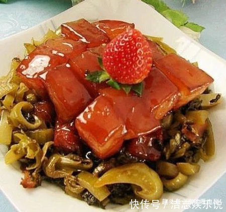 排骨|精选美食红烧鱼块,红烧肉焖酸菜,椒盐鲑鱼,排骨烧土豆的做法