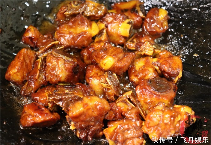 正宗糖醋排骨的做法,4分钟完成,大厨讲解到位,学会受益一辈子