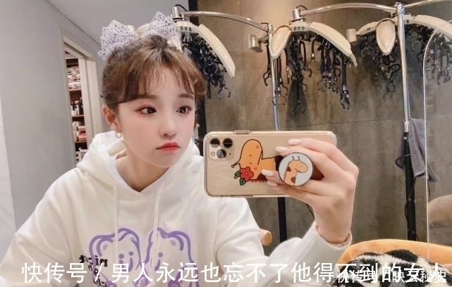 宋雨琦打baby面部后，被网友曝在后台把开水倒助理身上，做事嚣张