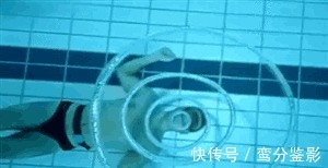 |搞笑GIF:女生宿舍都是这样子吗 跟我想像中的不一样啊