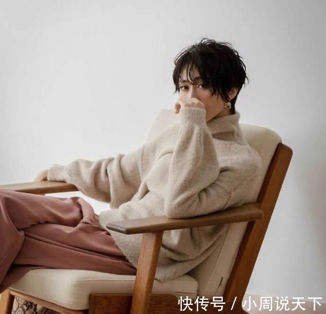 穿搭 凭着一头“短发”,中年的她美得高级!3大穿搭要点,学会你也行!