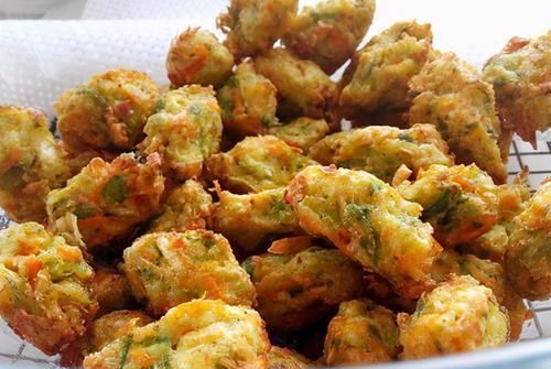 炸萝卜丸子时,1个步骤不能少,丸子外酥里嫩,放凉了也不发硬