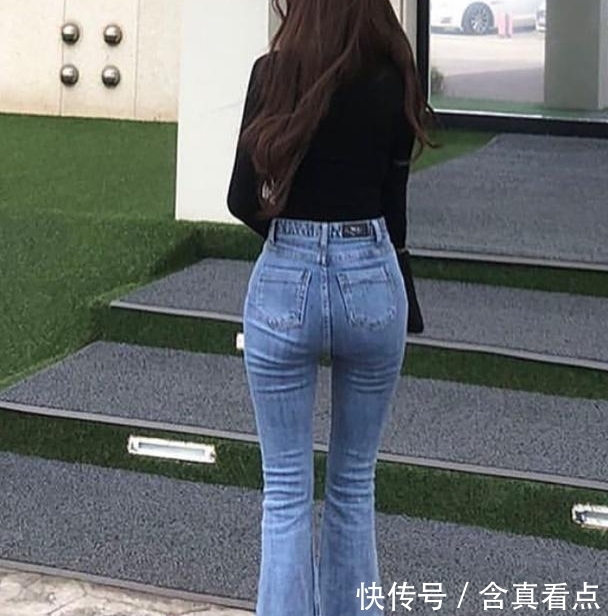 喇叭裤:时尚的元素在不断碰撞,国际化的设计在不断提升档次