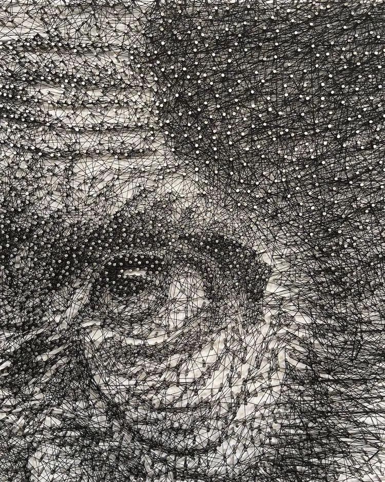 艺术家@他的素描画,乍看没什么特别之处,放大看细节服气了