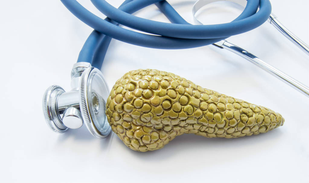 胰腺癌|胰腺癌找上的时候，腰背部常常有一个征兆，希望你及时检查一下