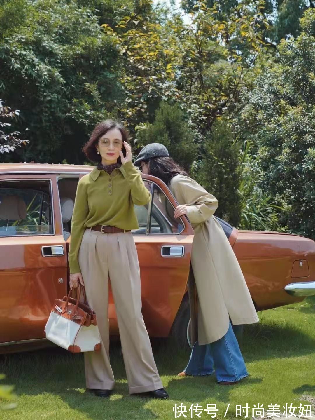 妈妈|58岁妈妈美得没有年龄焦虑,看三木妈妈无龄感穿搭,优雅又减龄