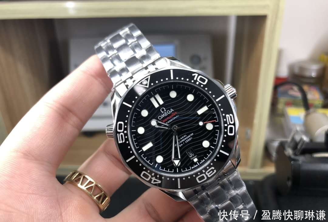 40岁也该选块名表戴戴了,欧米茄和劳力士男士经典手表盘点
