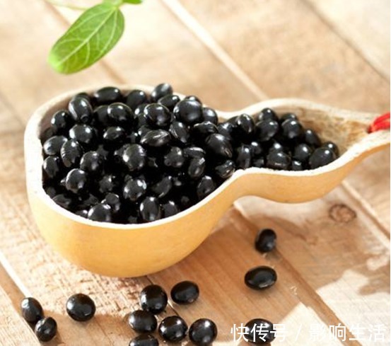 高蛋白食物|黑豆和此物一起吃，益气养血，补肝肾，清热明目，好处数不胜数！