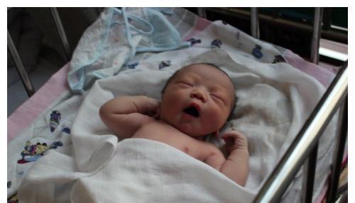 怀孕期间|宝宝出生时多重最好呢?这可不是什么封建迷信哦